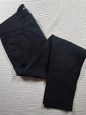 Kenneth Cole  New York  slim fit tech black pants  Performance stretch  Sz 32x32